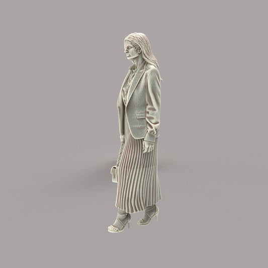 MM4191 Female in Pletted Skirt