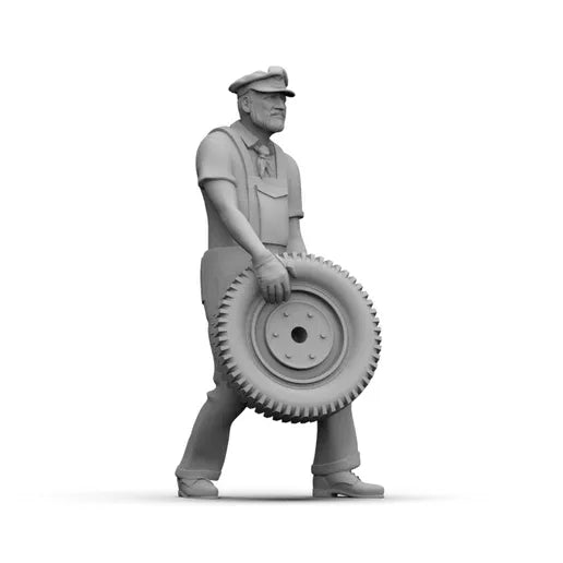 MM4170 Male Garage worker with Tyre