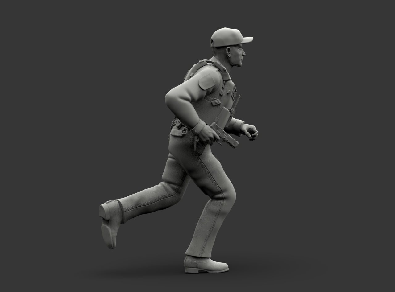 MM1221 Policeman Running