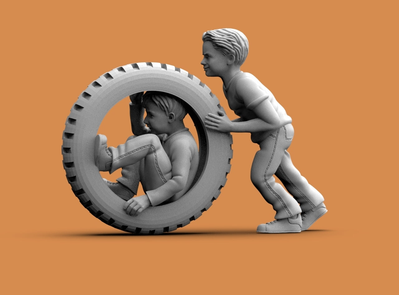 MM1392 Boys and Tyre