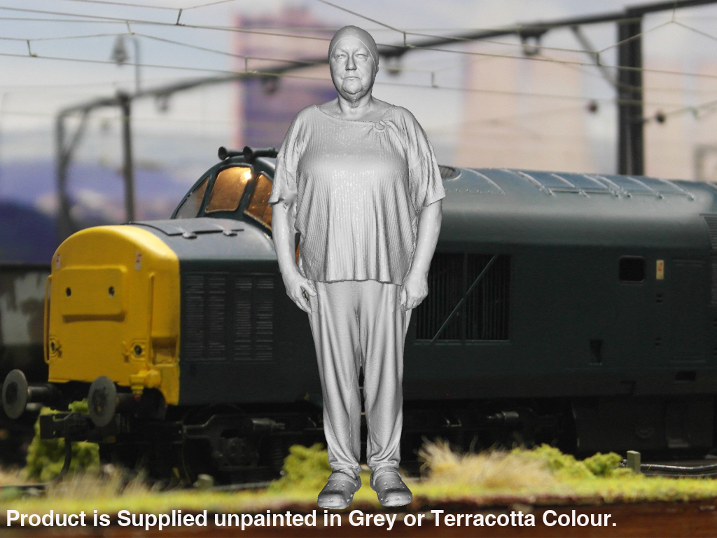 S3Ds0020 Older Female Looking Down Street Figure