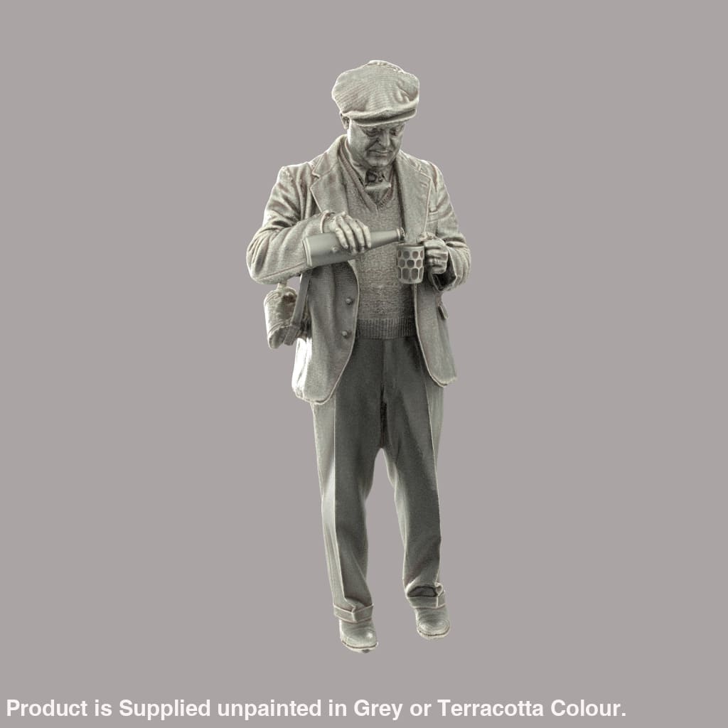 132s-0056 Smart Male Pouring Beer WW2 Era Figure