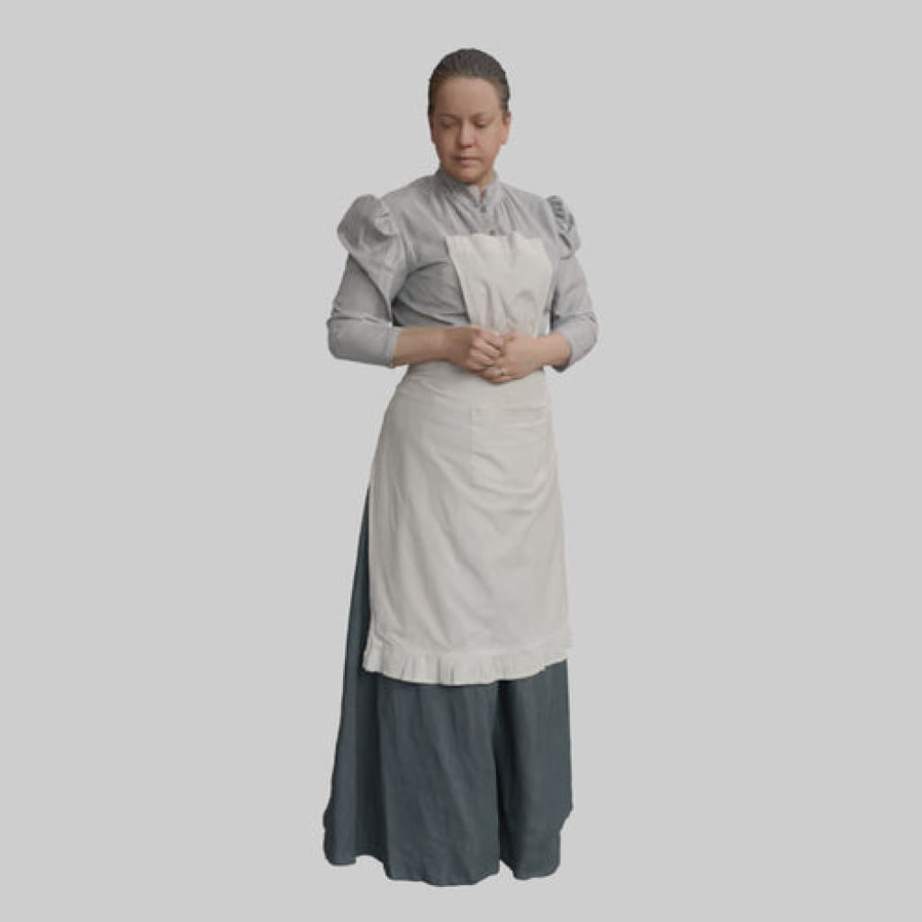 132s-0113 Kitchen Maid Figure