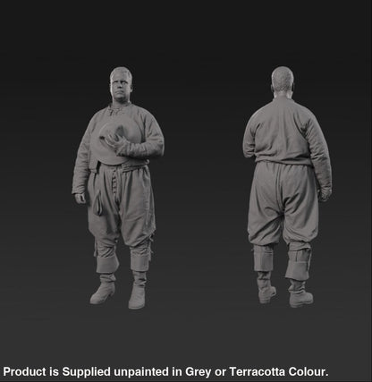 132s-0119 Low class Medieval male Figure