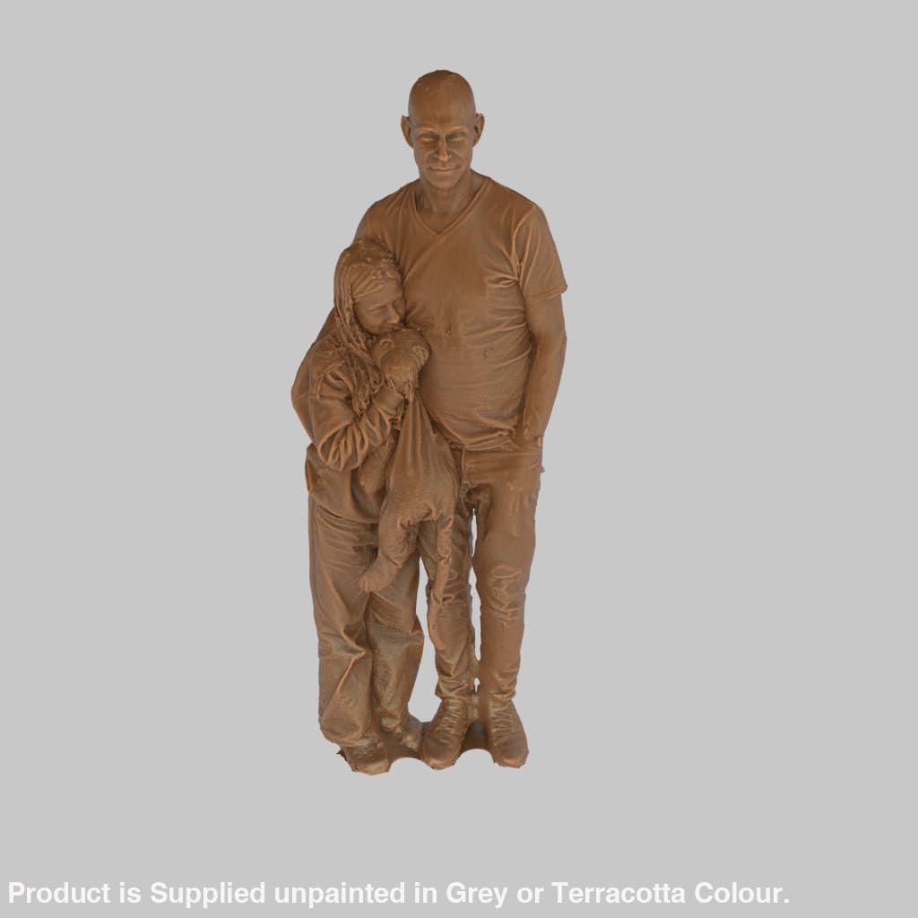 132s-0145 Father and Daughter holding leopard teddy Figure