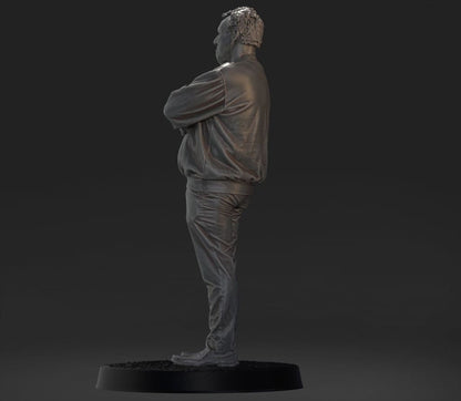 132s-0160 Male Arms Folded Figure