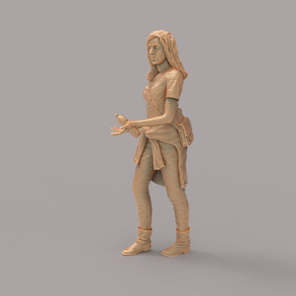 MM2092 Girl Walking with bottle water