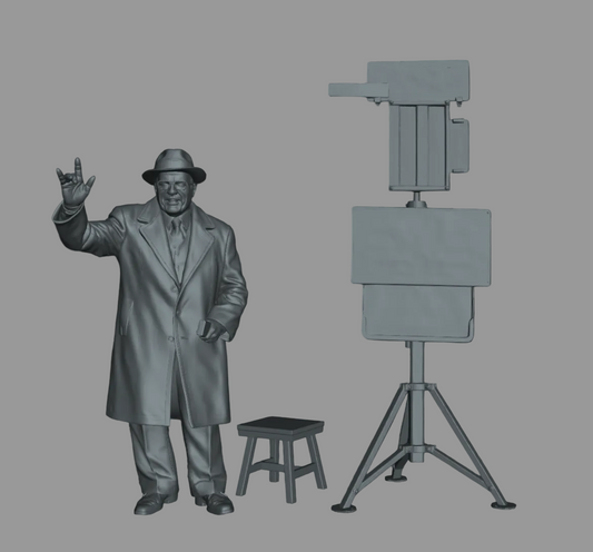 DG080 Bookmaker with a stool and a tripod board