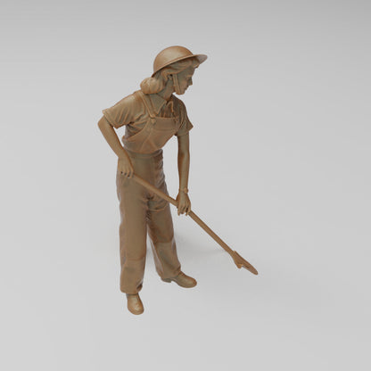 MM4384 WW2 Land army girl in field