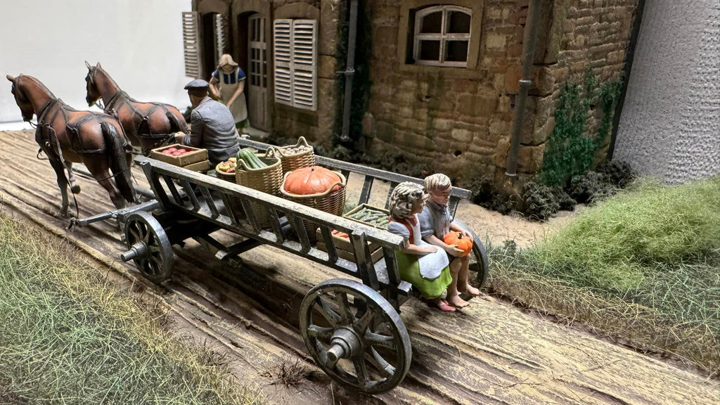 MM479 Horse and Farm Cart With Farmer