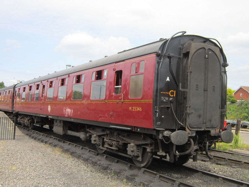 PJD103 Model Railway MK1 Coach End Door Blanks BR x 2