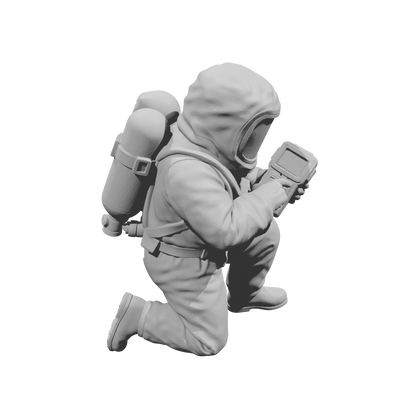 MM2182 Hazmat Materials Crew-14 Kneeling Operating Equipment Monitor