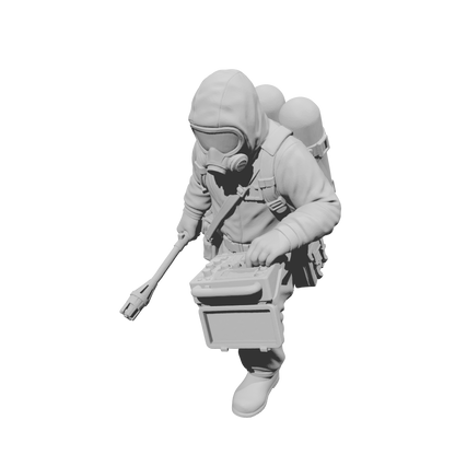 MM2190 Hazmat Materials Crew-22 Kneeling Operator with Monitor