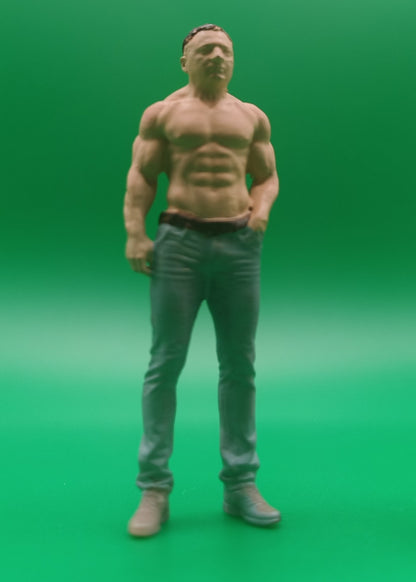 SCA004 Body-builder