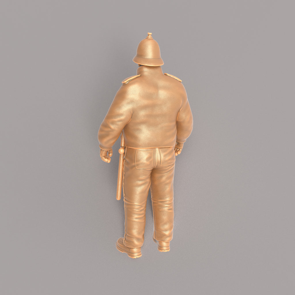 MM593 Police Officer Tall Helmet