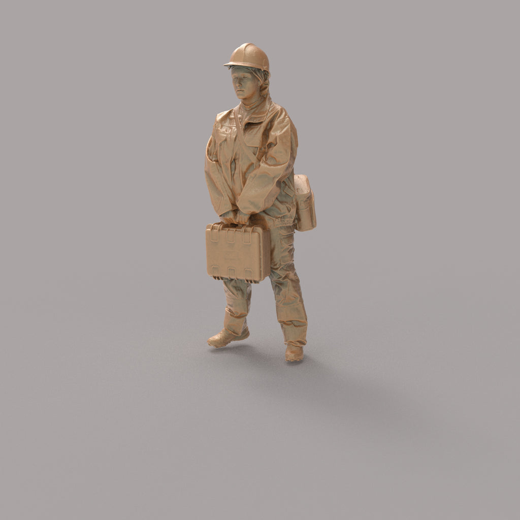 MM1398 Female Builder and Case