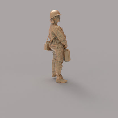 MM1398 Female Builder and Case