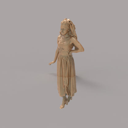MM1399 Female in long dress