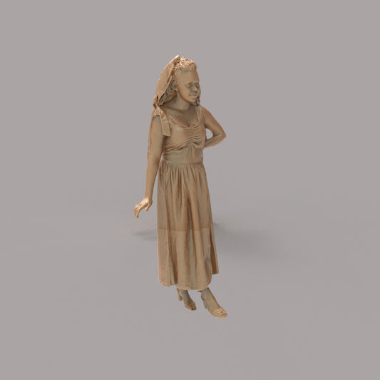 MM1399 Female in long dress