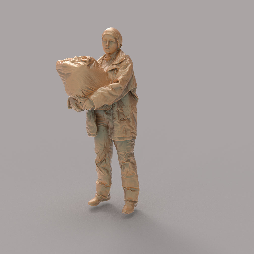 MM1401 Female carrying Rubbish bag