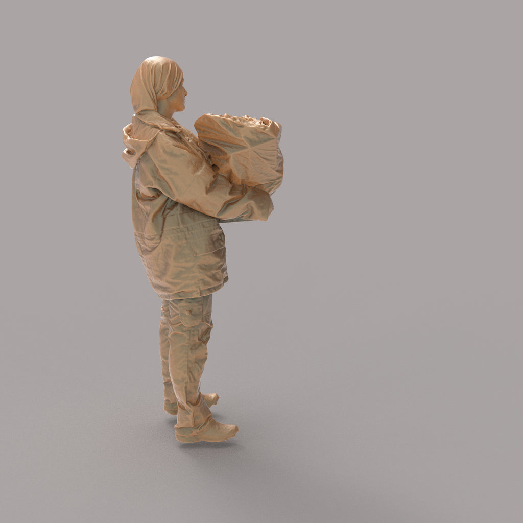 MM1401 Female carrying Rubbish bag