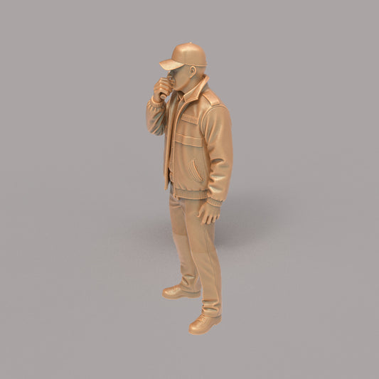 MM4332 Security Guard on Radio Figure
