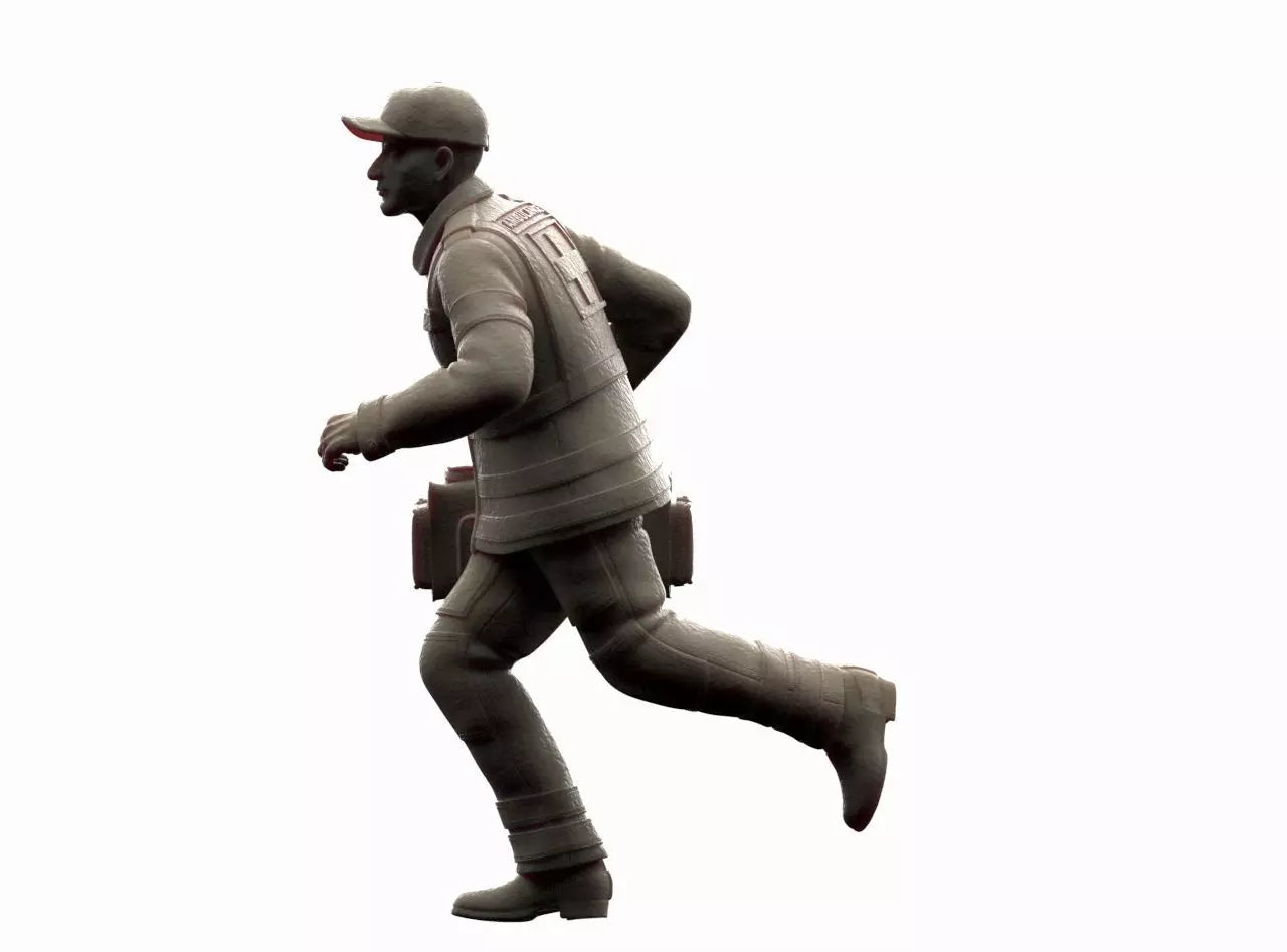 MM1307 Ambulance Crew Running