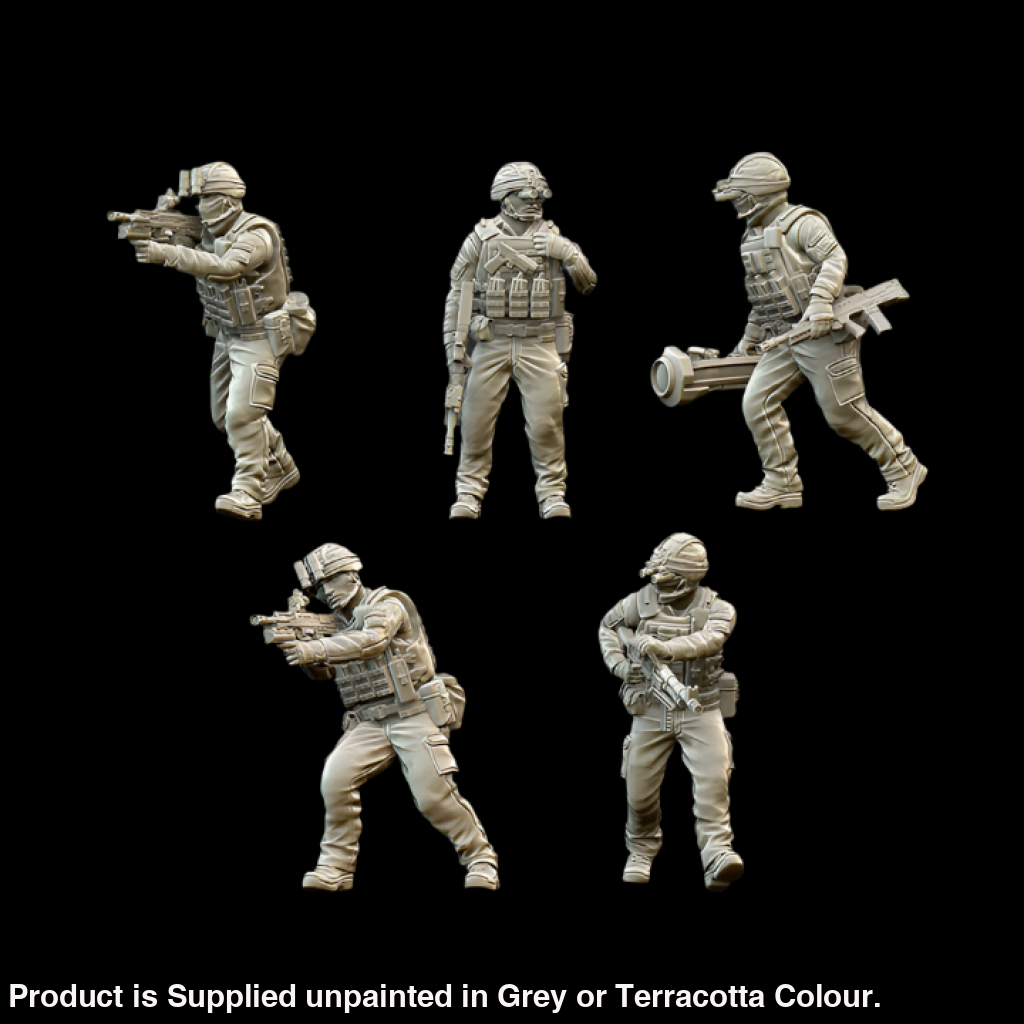 BHG004 Modern British Infantry Specialists (Assault Set) Figure
