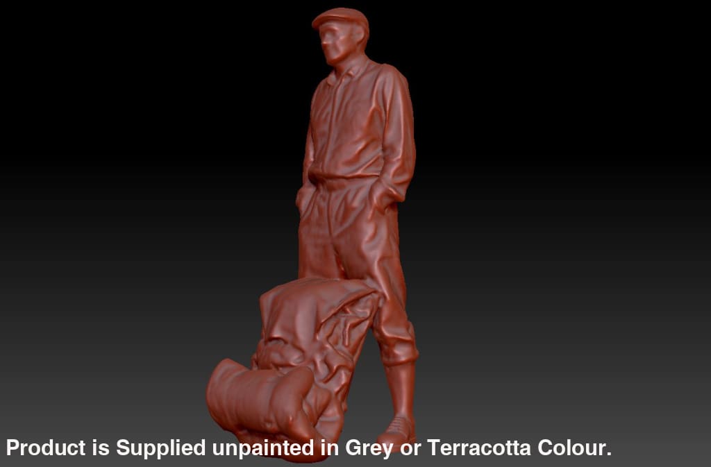 Dsp192 Older Male With Rucksack Figure