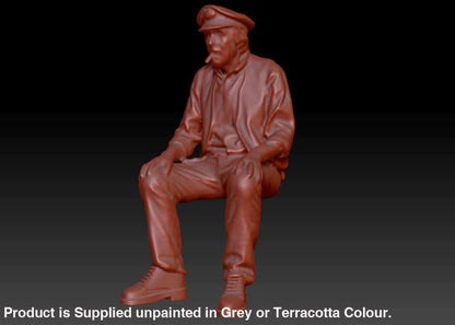 Dsp194 Older Male Sitting/Train Driver Figure