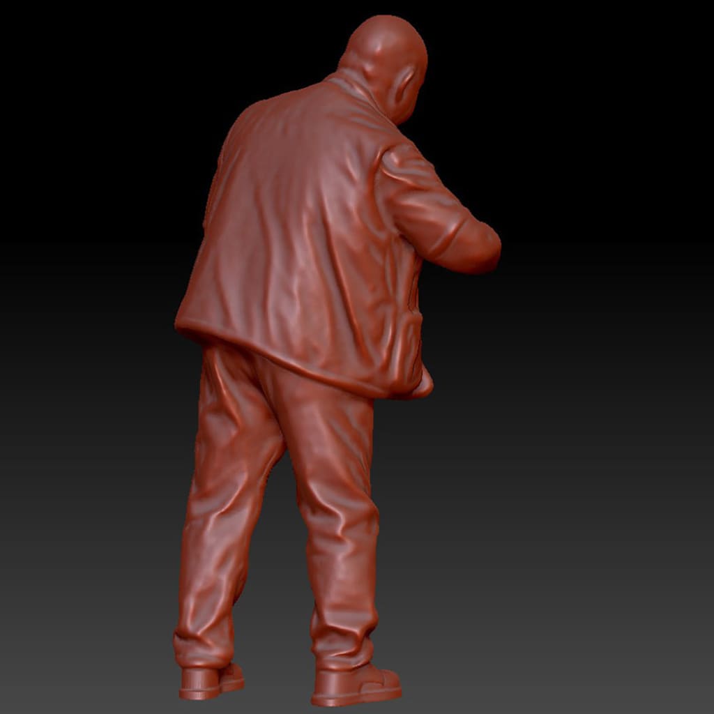 DSP274 Male Train Driver with Tea Mug leaning Figure