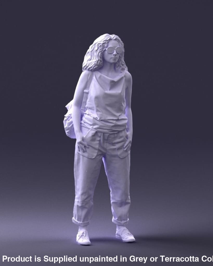 Female Long Hair And Shoulder Bag Summer Clothes Figure