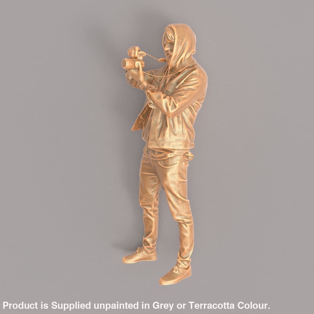 MM064 Young Male With Camera Figure