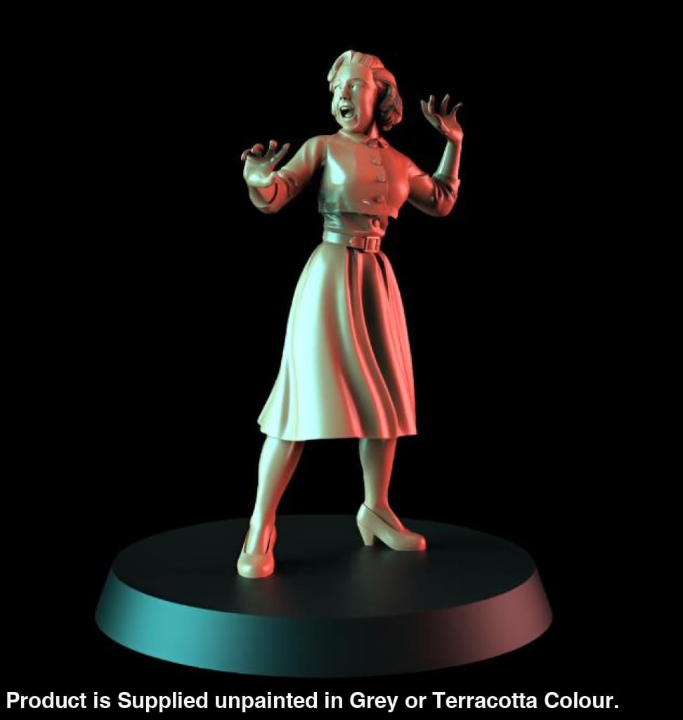 Mm1043 Vera Looking Scared Figure