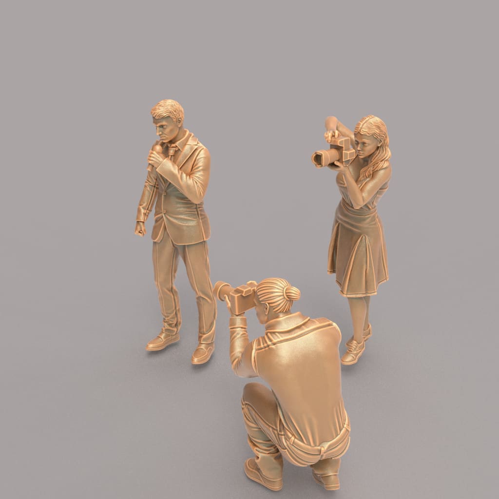 MM1054 Male Reporter and 2 Photographers Figure