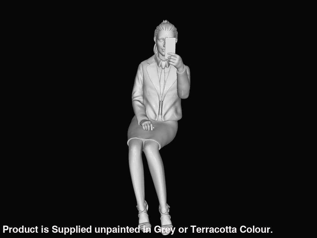 MM1087 Young People Sitting 9 Figure