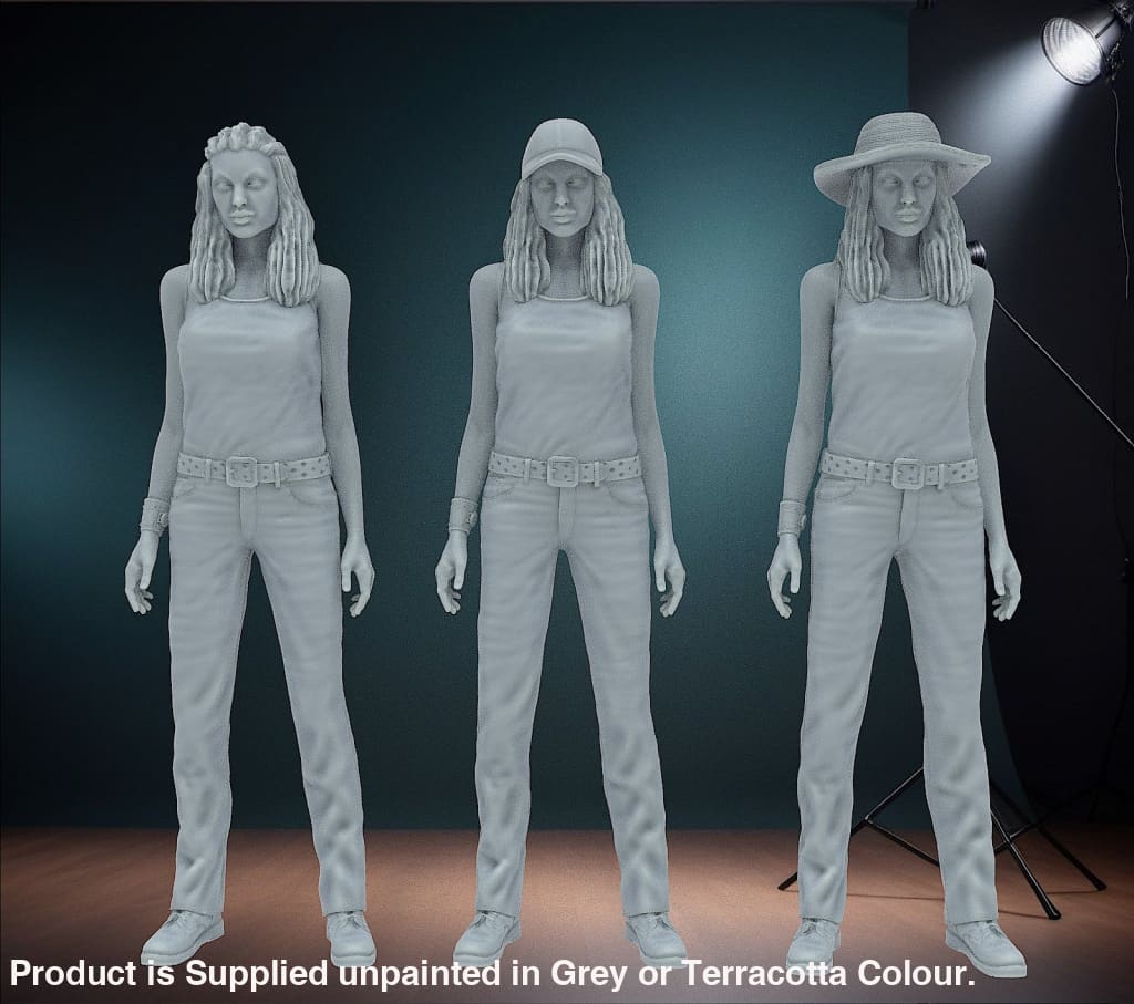 MM1125 Angelina Figure