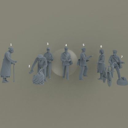 MM1153 Postman and People Figure