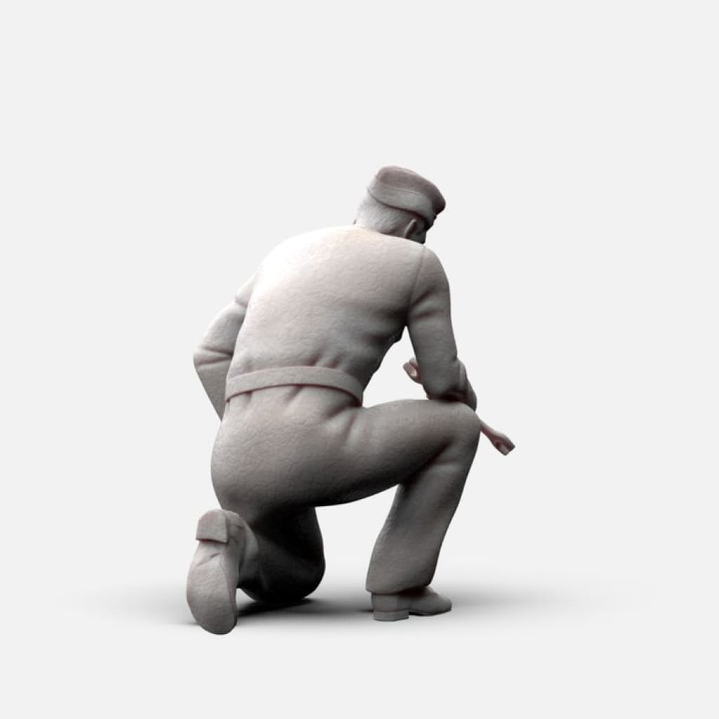 MM1154 WW2 RAF Ground Mechanic Figure