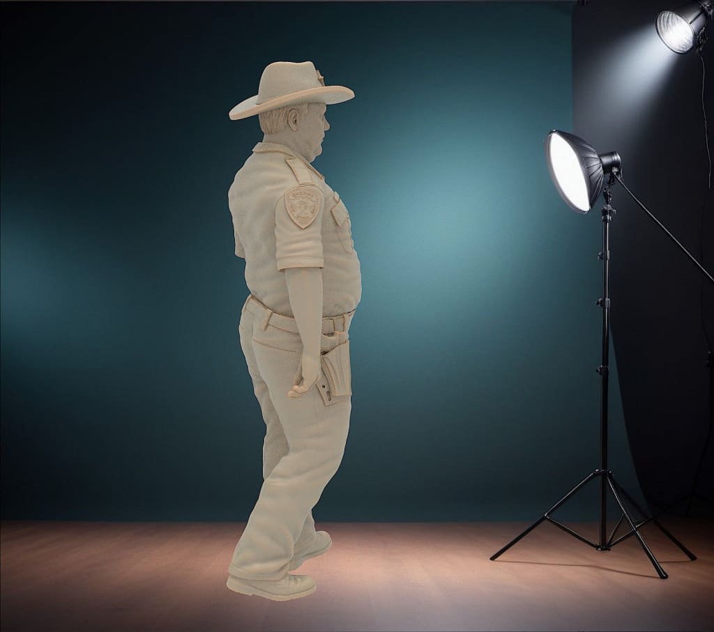 MM1158 Overweight Policeman Large Hat Figure