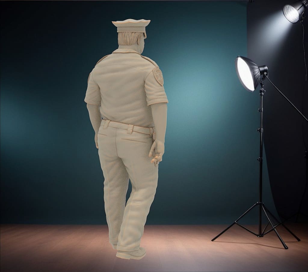 MM1158 Overweight Policeman Small Hat Figure