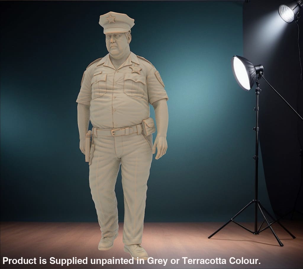 MM1158 Overweight Policeman Small Hat Figure