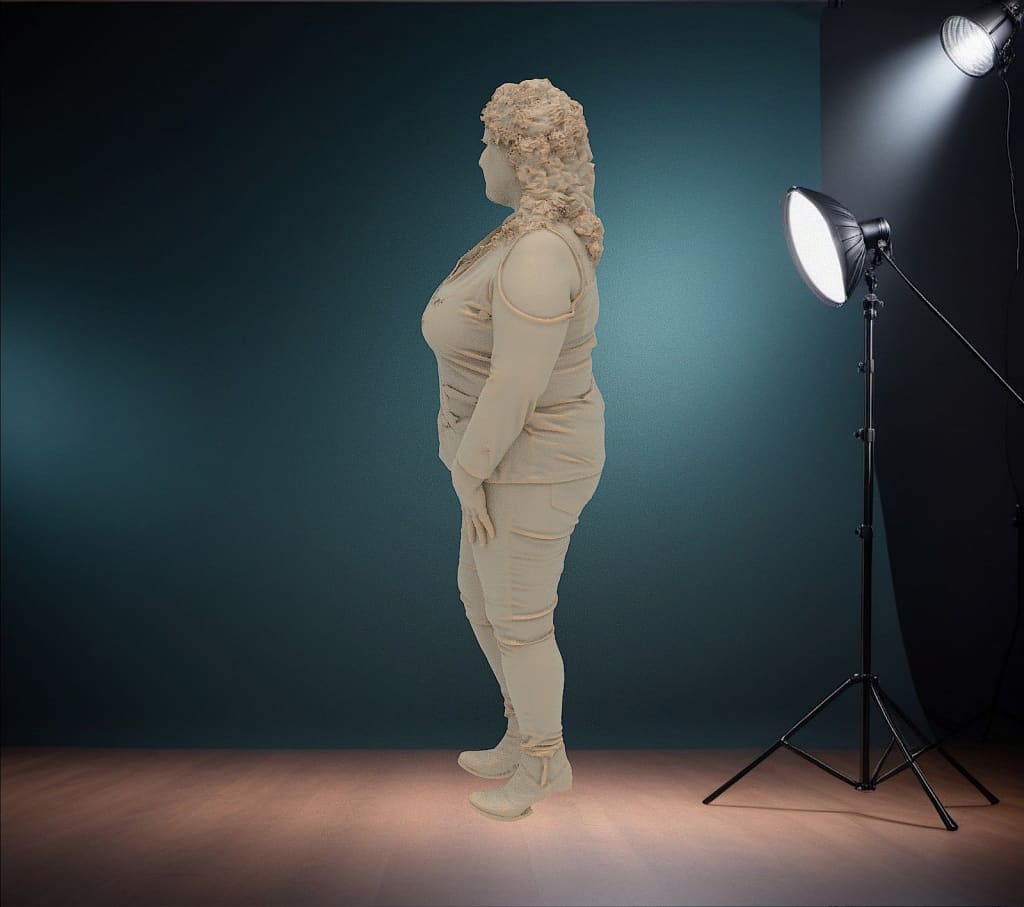 MM1163 Tara the Minx Figure