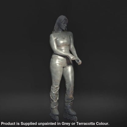 MM1185 Girl with Roller skates standing Figure