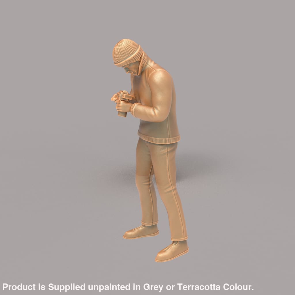 MM158 Male in Beanie Cap Checking Camera Figure