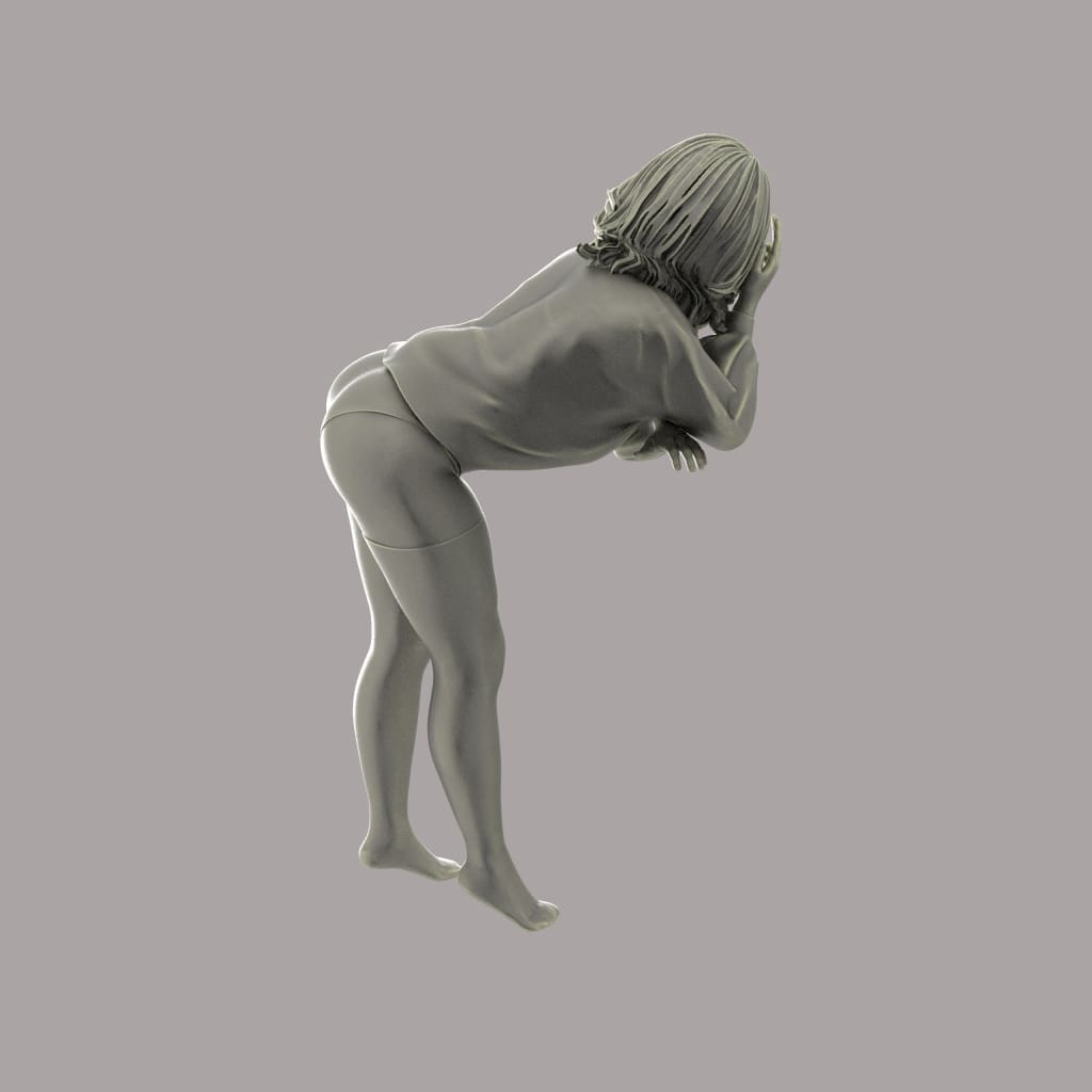 MM2000 Woman in stockings Figure