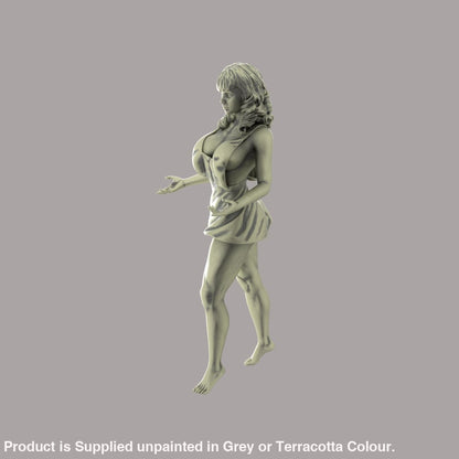 MM2001 Woman in summer dress Figure