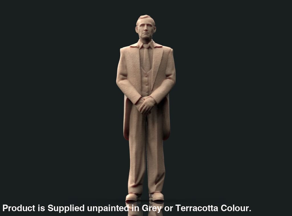 MM2032 Butler Figure