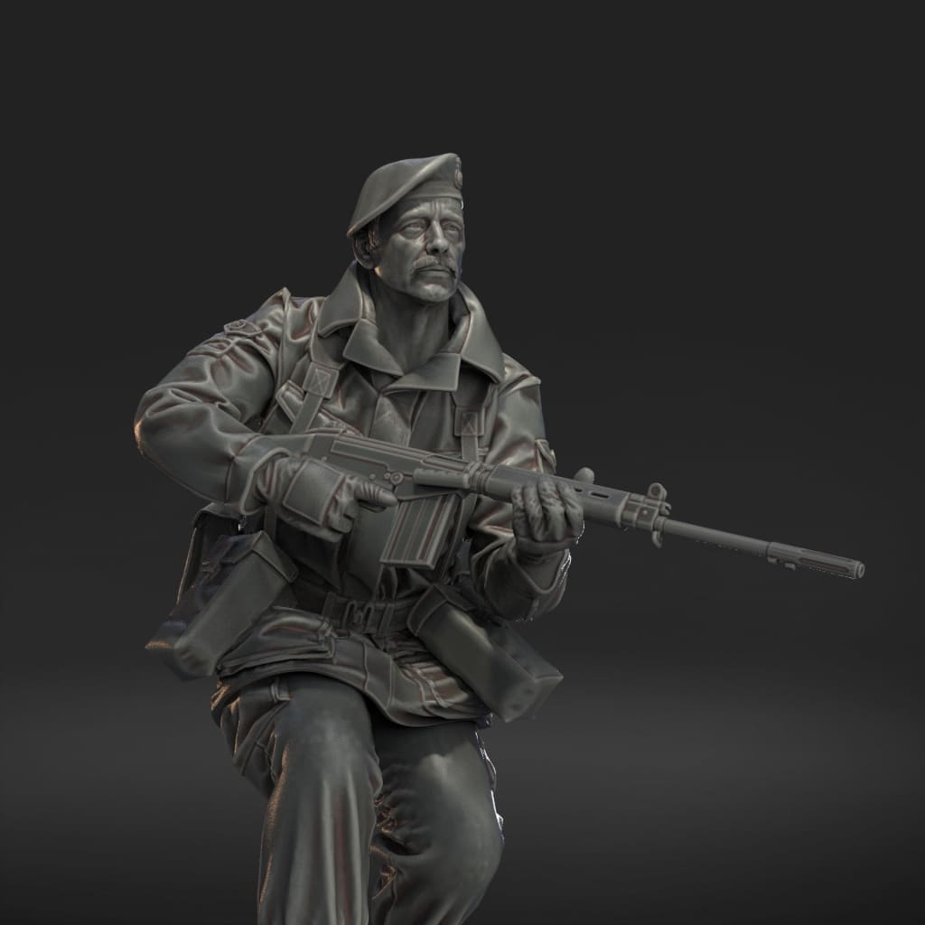 MM2051 Royal Marine on Patrol Figure