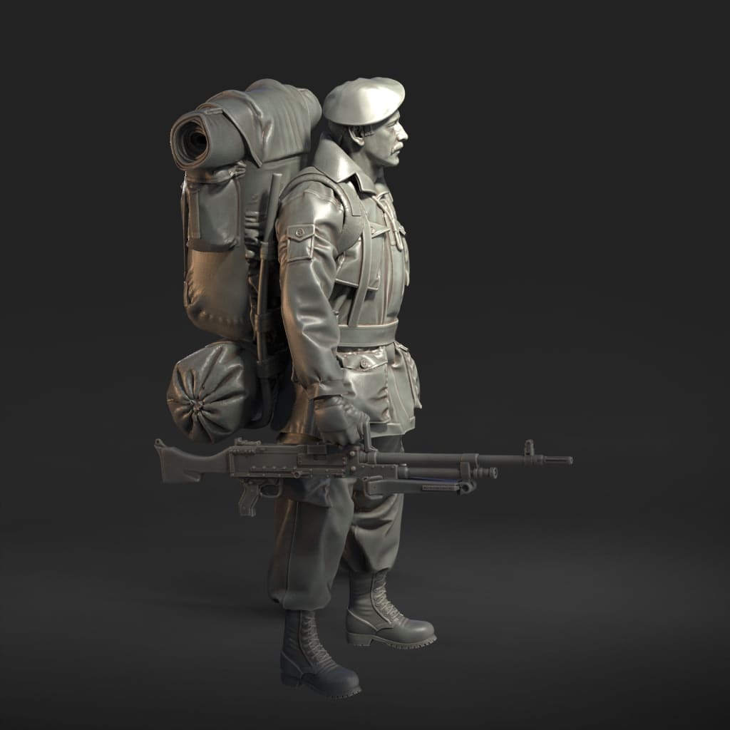 MM2053 Royal Marine With GPMG Figure